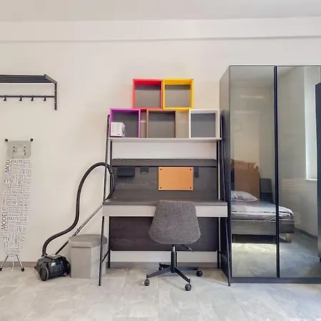 Apartment Well Equipped In *