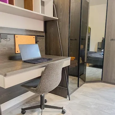 Well Equipped In Apartment Gelsenkirchen